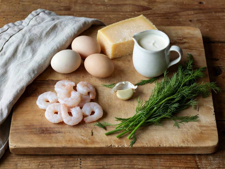 Ингредиенты для скрэмбла с креветками
